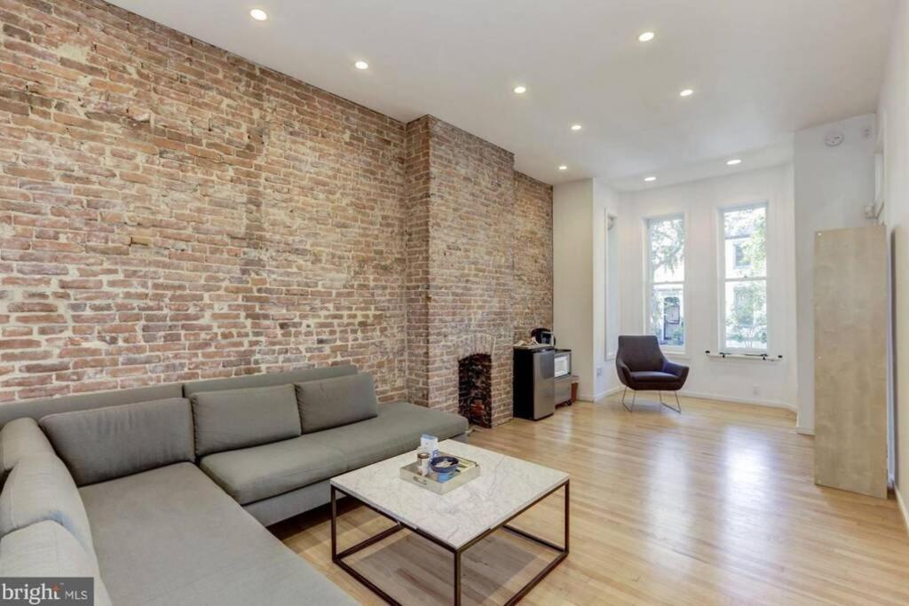 Apartment Lofty Dc Sanctuary *