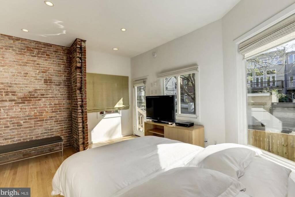 Lofty Dc Sanctuary Apartment *