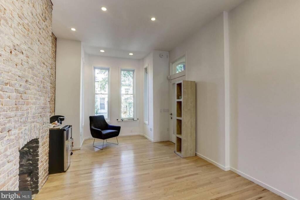 Lofty Dc Sanctuary Apartment Washington